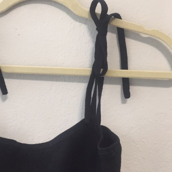 Express Tie Strap Ruffle Trim Ribbed Tank Top - Picture 3 of 7